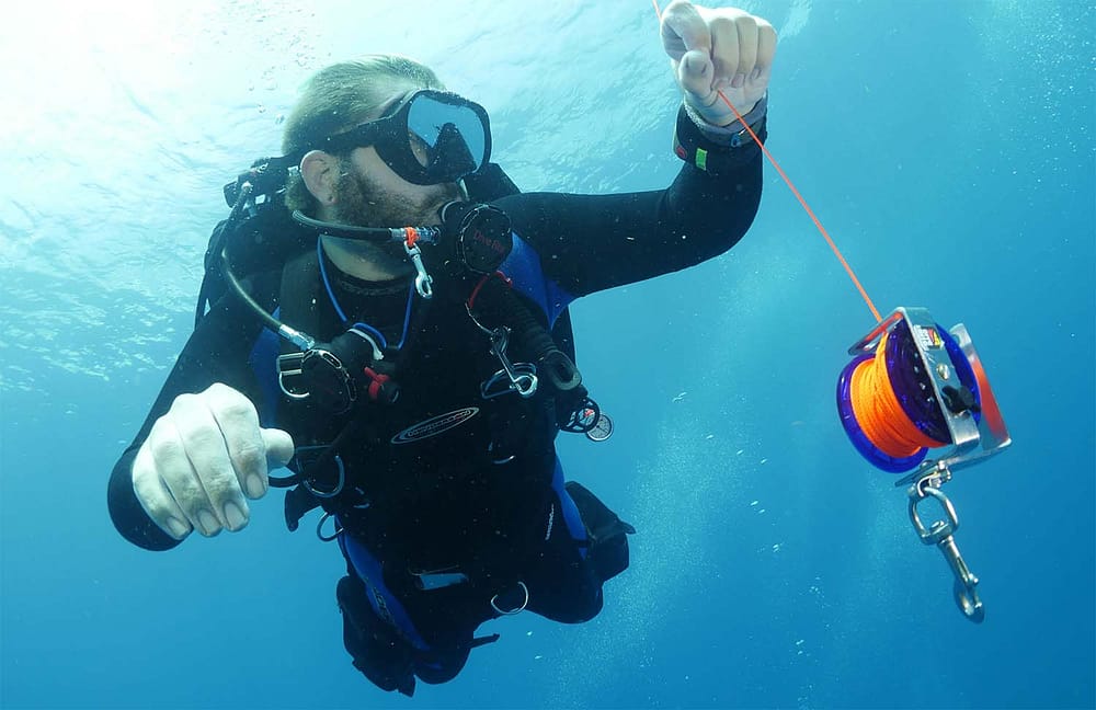 TDI Diver with reel and SMB TDI Diver with reel and SMB