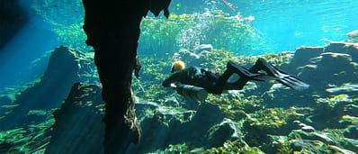 Sidemount diver in Cenote, scuba diving blog